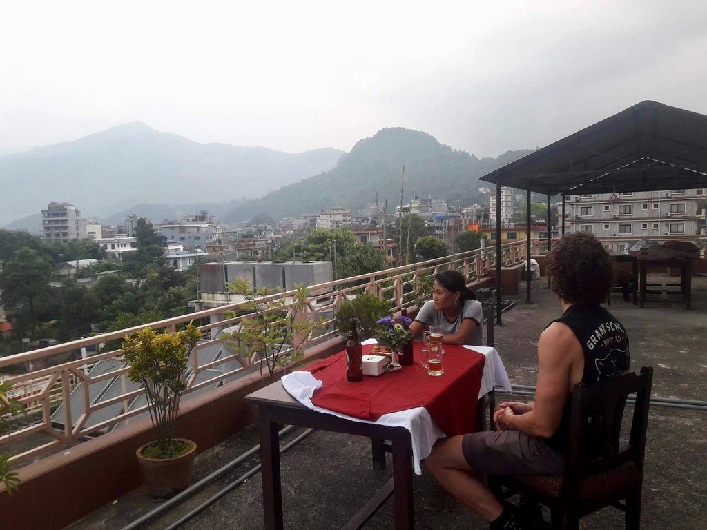 Hotel Center Lake Pokhara Eksteriør billede